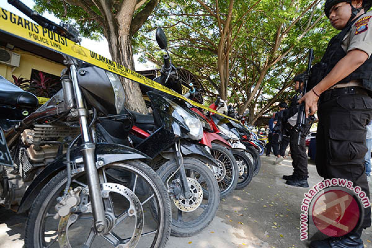 TANGKAP SINDIKAT CURANMOR