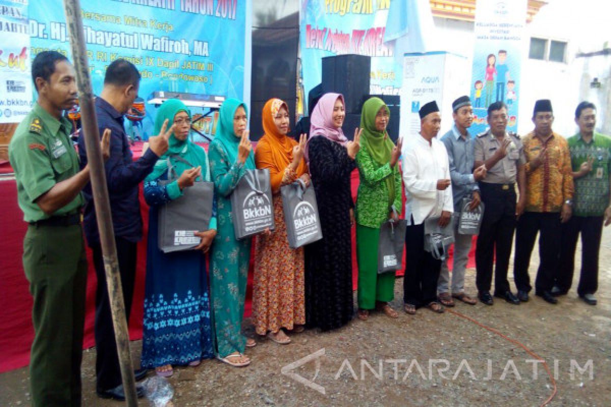 BKKBN Sosialisasi KKBPK Melalui Komunikasi Informasi dan Edukasi