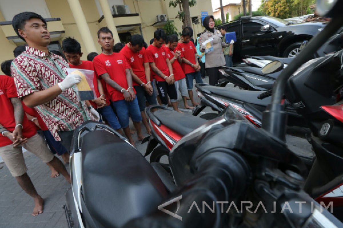 Polrestabes Surabaya Ungkap 18 Kasus Kejahatan Jalanan