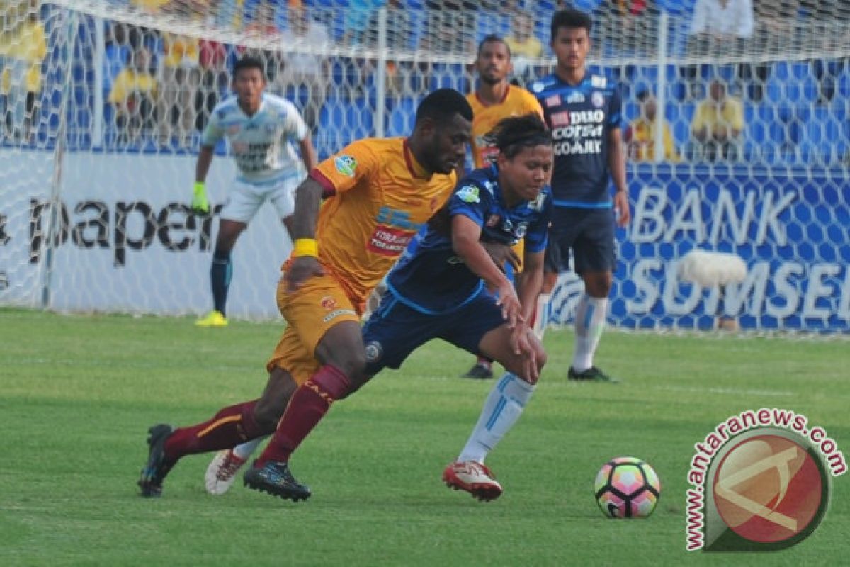 Bermain cuaca panas SFC tahan imbang Arema 1-1