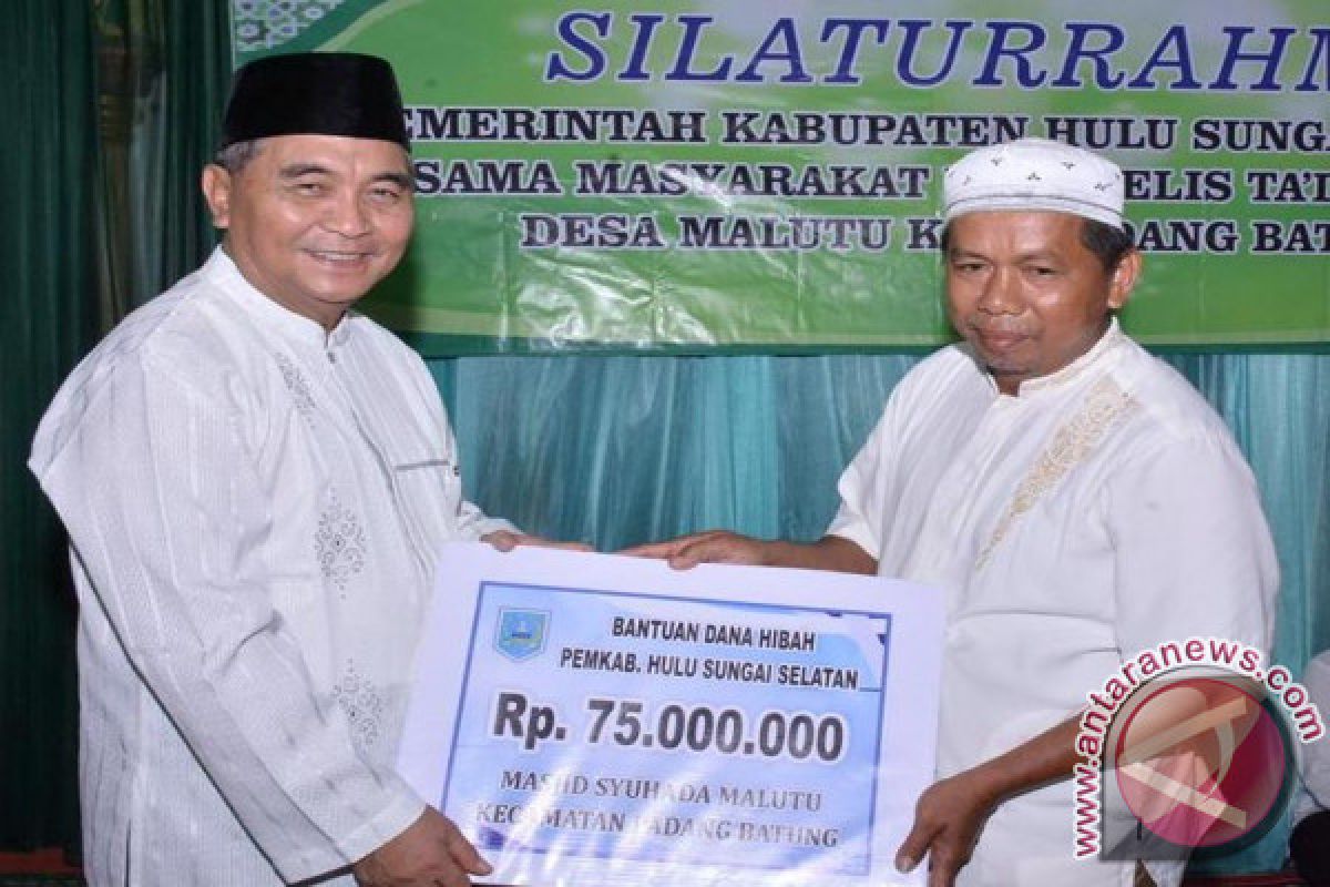 Bupati Silaturrahmi Warga Malutu