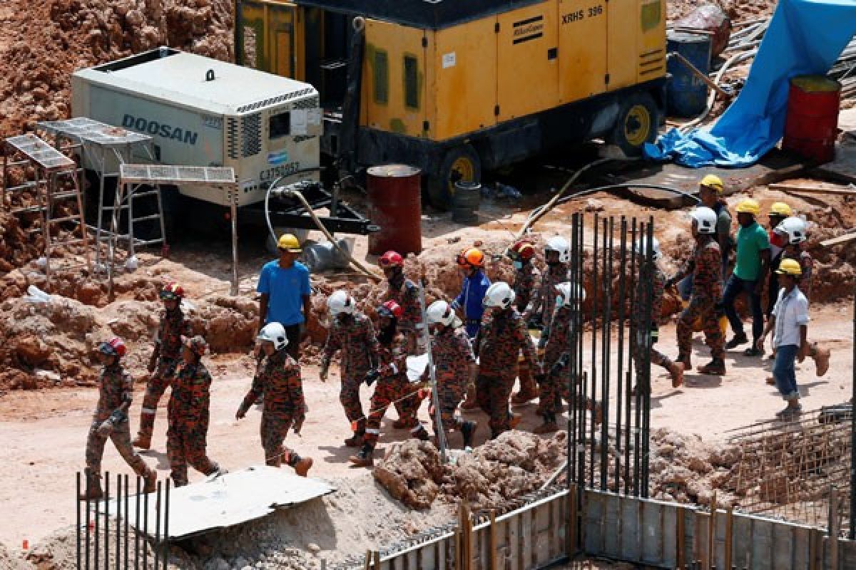 Tiga WNI meninggal akibat tanah longsor  Penang