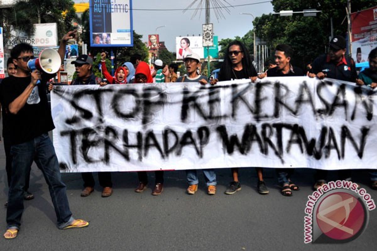 Aji Jakarta: Upah layak jurnalis pemula Rp7.963.949/bulan