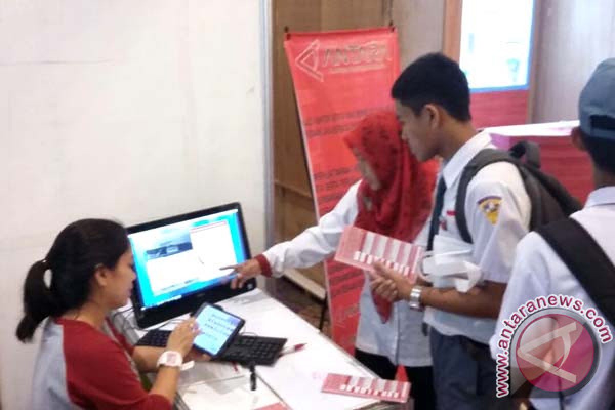 Indonesia Quality Expo Menarik Perhatian Siswa Makassar 