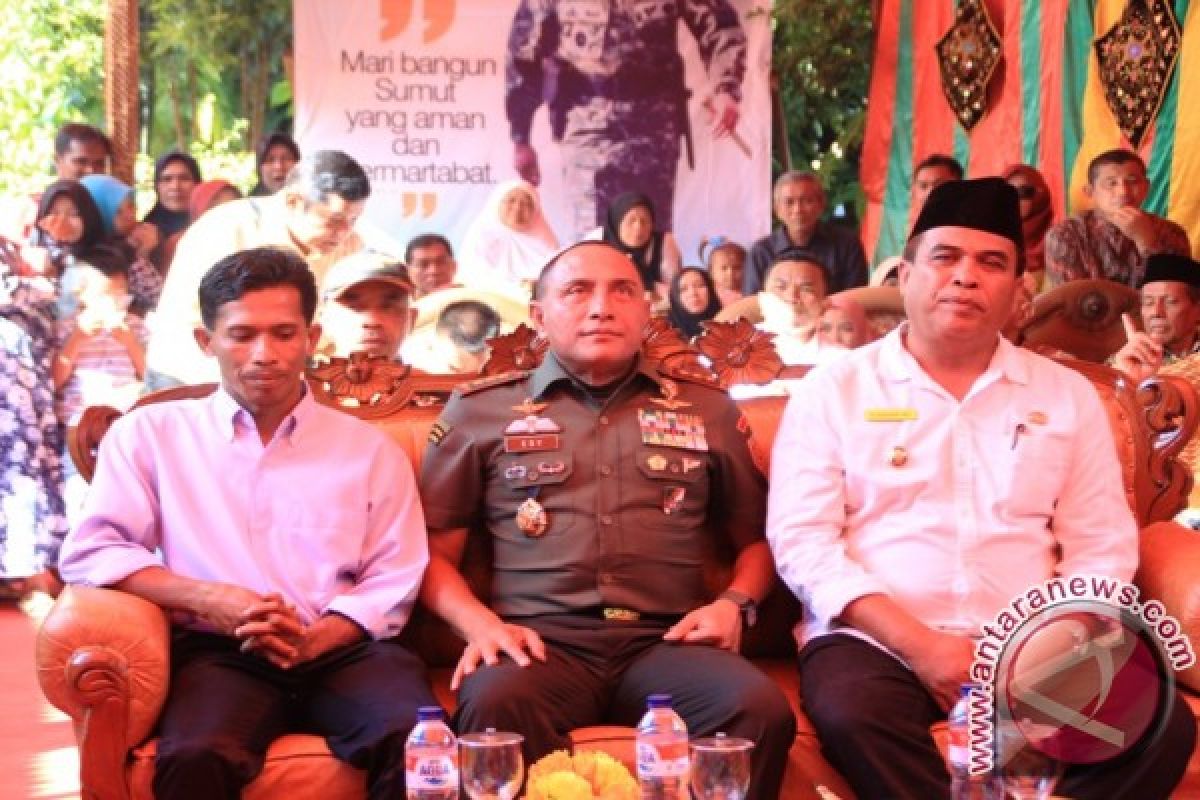 Warga Pagur Ucapkan Terimaksih Kepada Pemerintah dan TNI