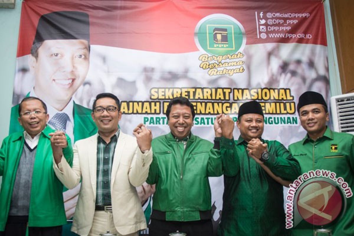 PPP instruksikan penyebaran spanduk Ridwan Kamil-Uu