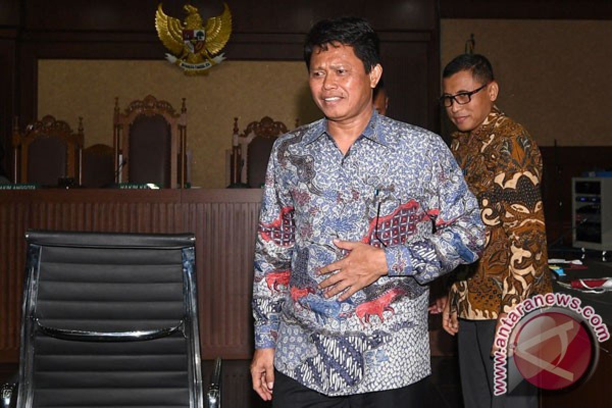 Irjen Kemendes PDTT Divonis 1,5 tahun Penjara