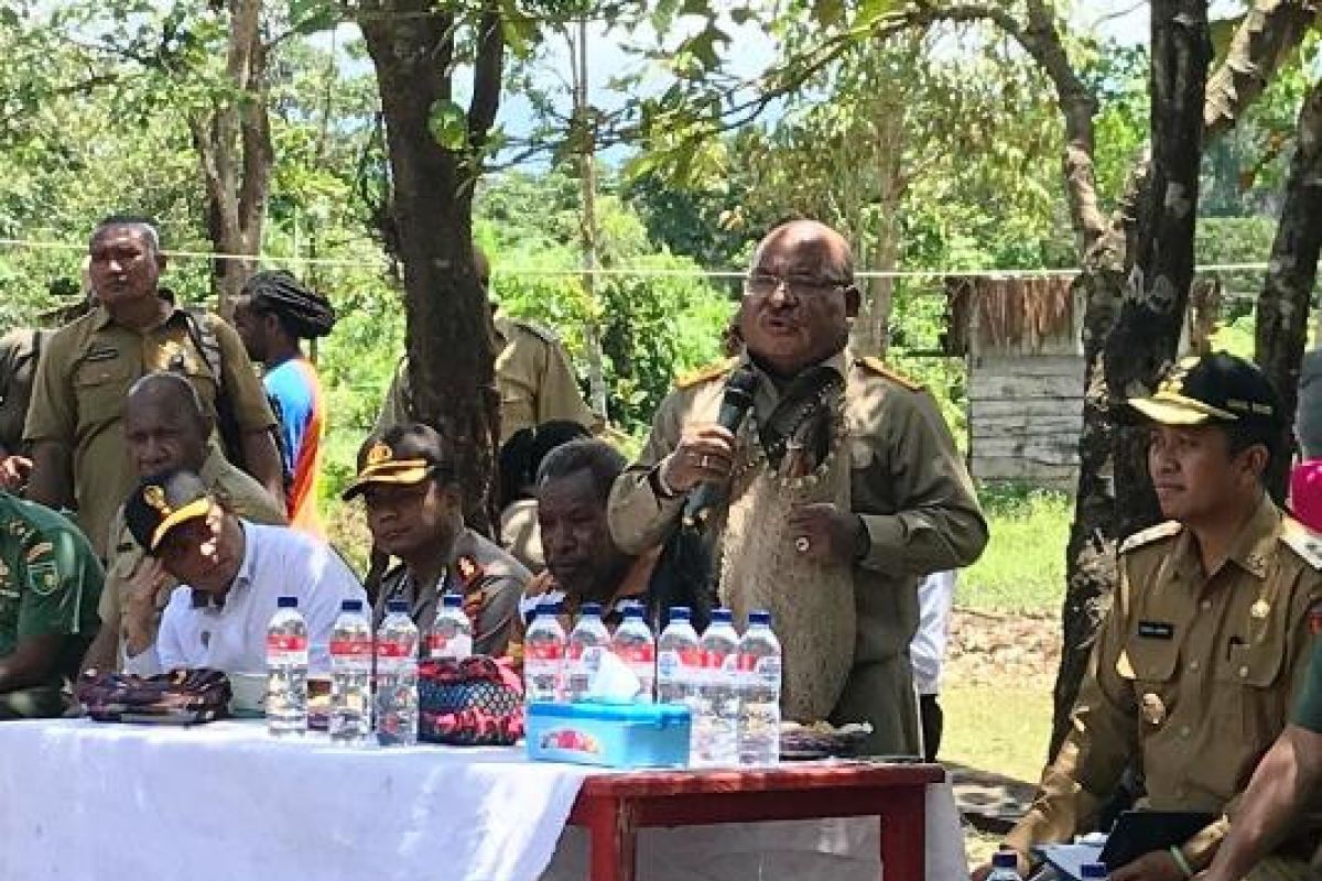 Gubernur Papua minta aparat Kampung Korowai segera dilantik