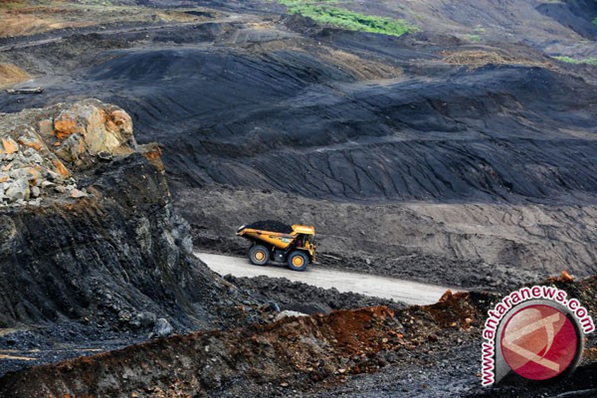 900 pekerja tambang terjebak di bawah tanah di Afrika Selatan