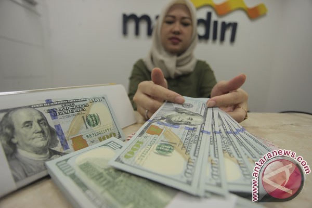 Dolar AS menguat setelah pernyataan Powell