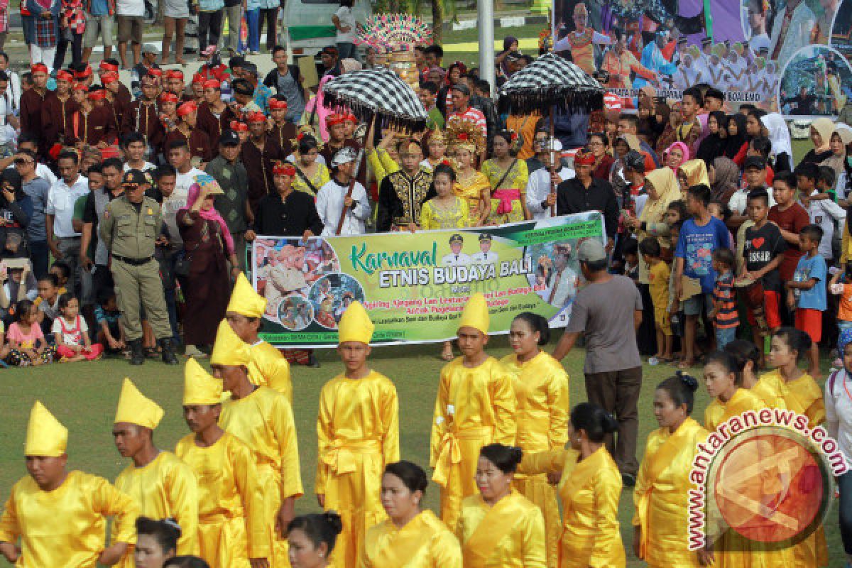 Karnaval Multi Etnis Meriahkan Festival Pesona Boalemo