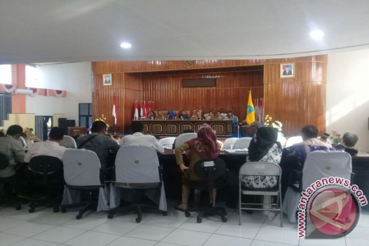 DPRD Kotabaru pertanyakan keabsahan sumber royalti APBD