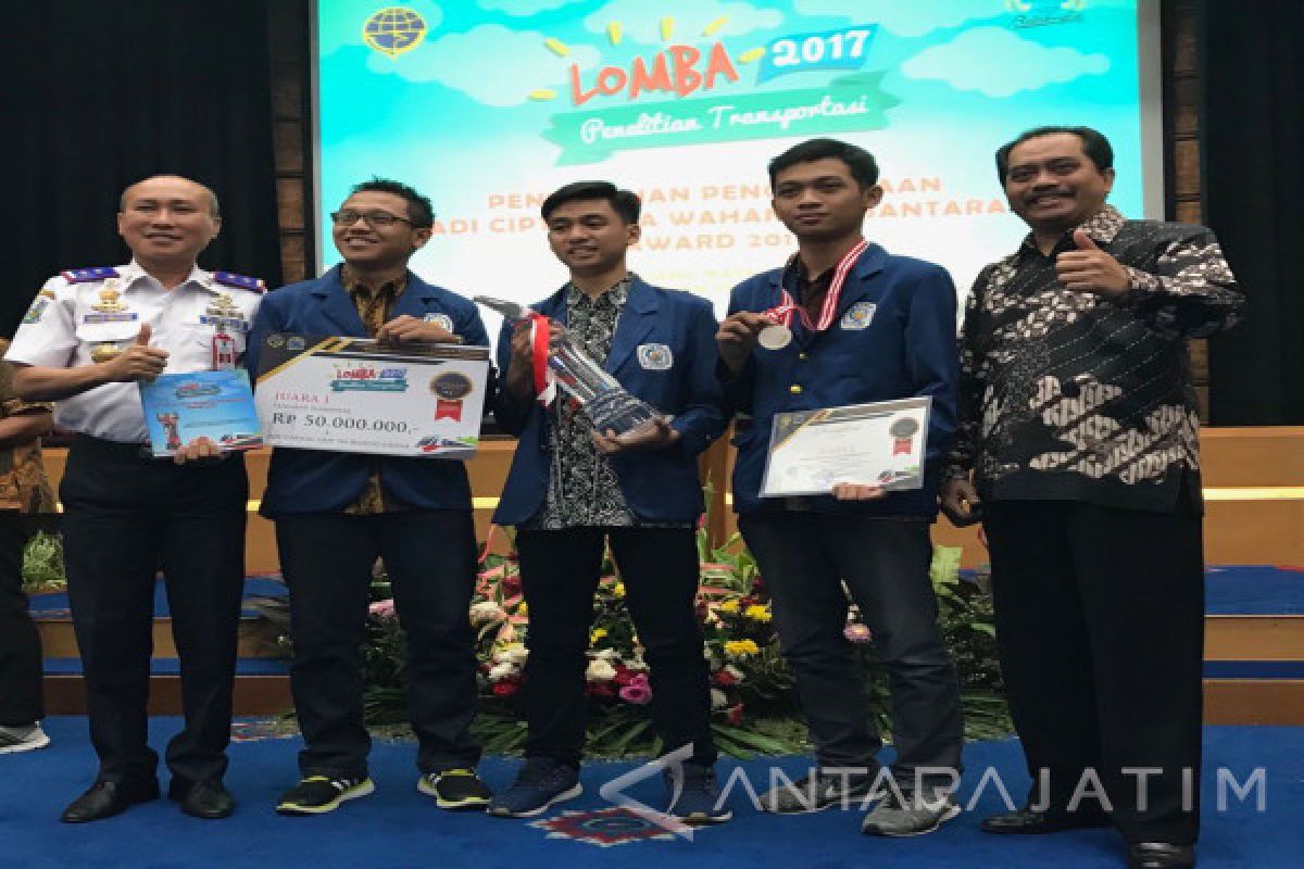 ITS Raih Juara 1 Lomba Penelitian Ilmiah Transportasi Kemenhub