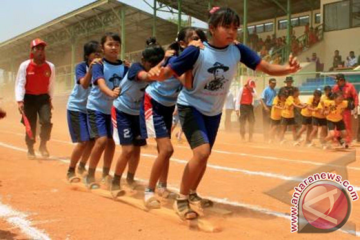 Ribuan Warga Tala Ikuti Festival Olahraga Tradisional 