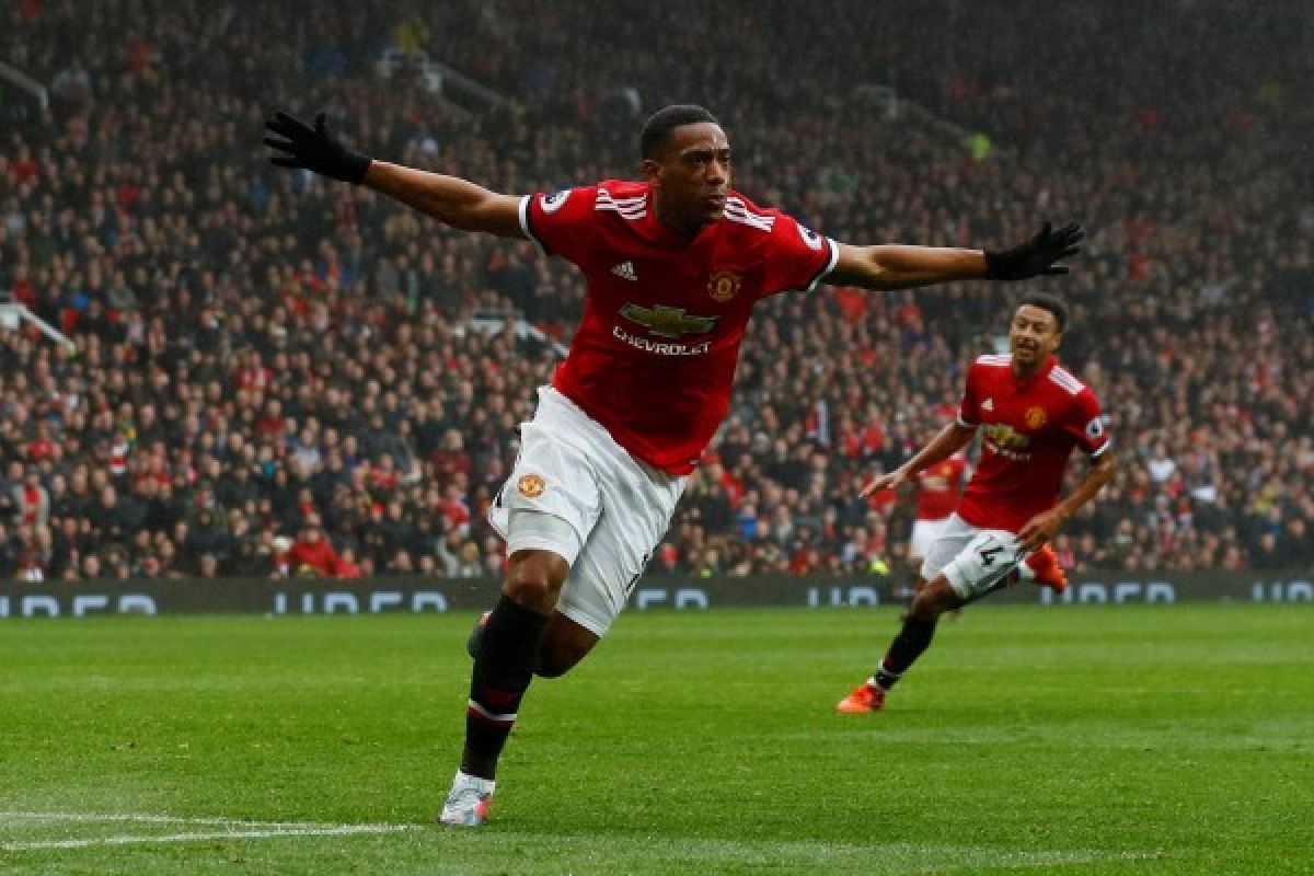 Manchester United siap melepas Anthony Martial