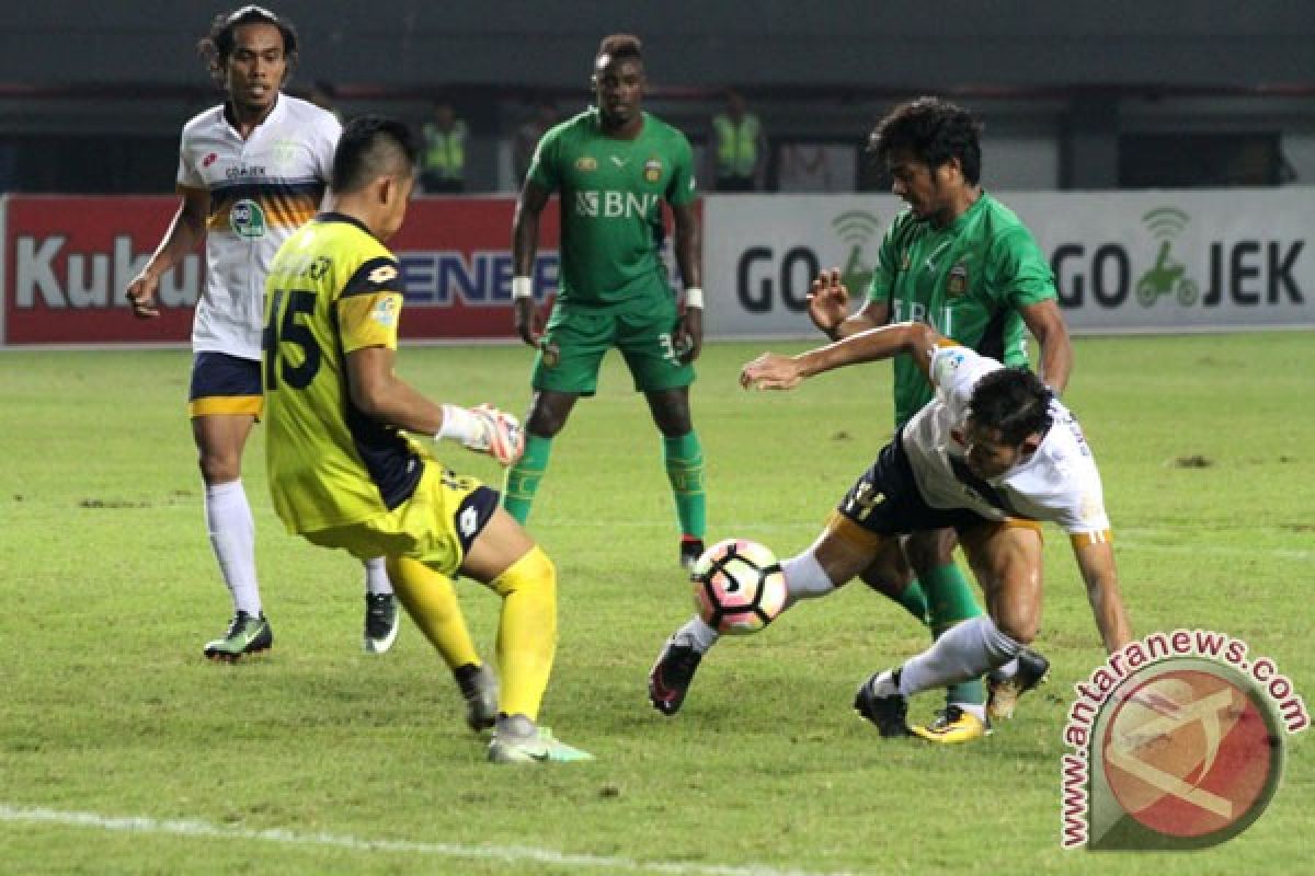 Bhayangkara kalahkan Persela 3-1