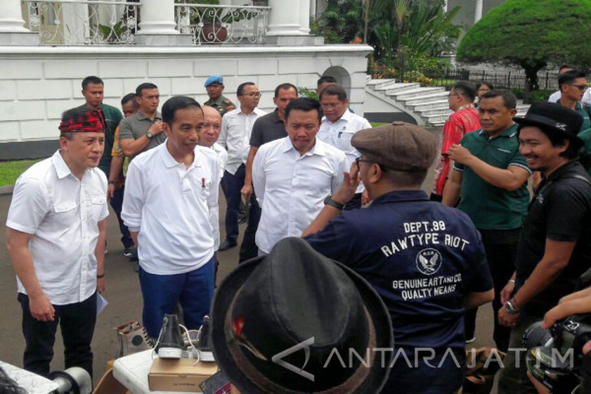 Jokowi Ajak Anak Muda Turun ke Sawah (Video)