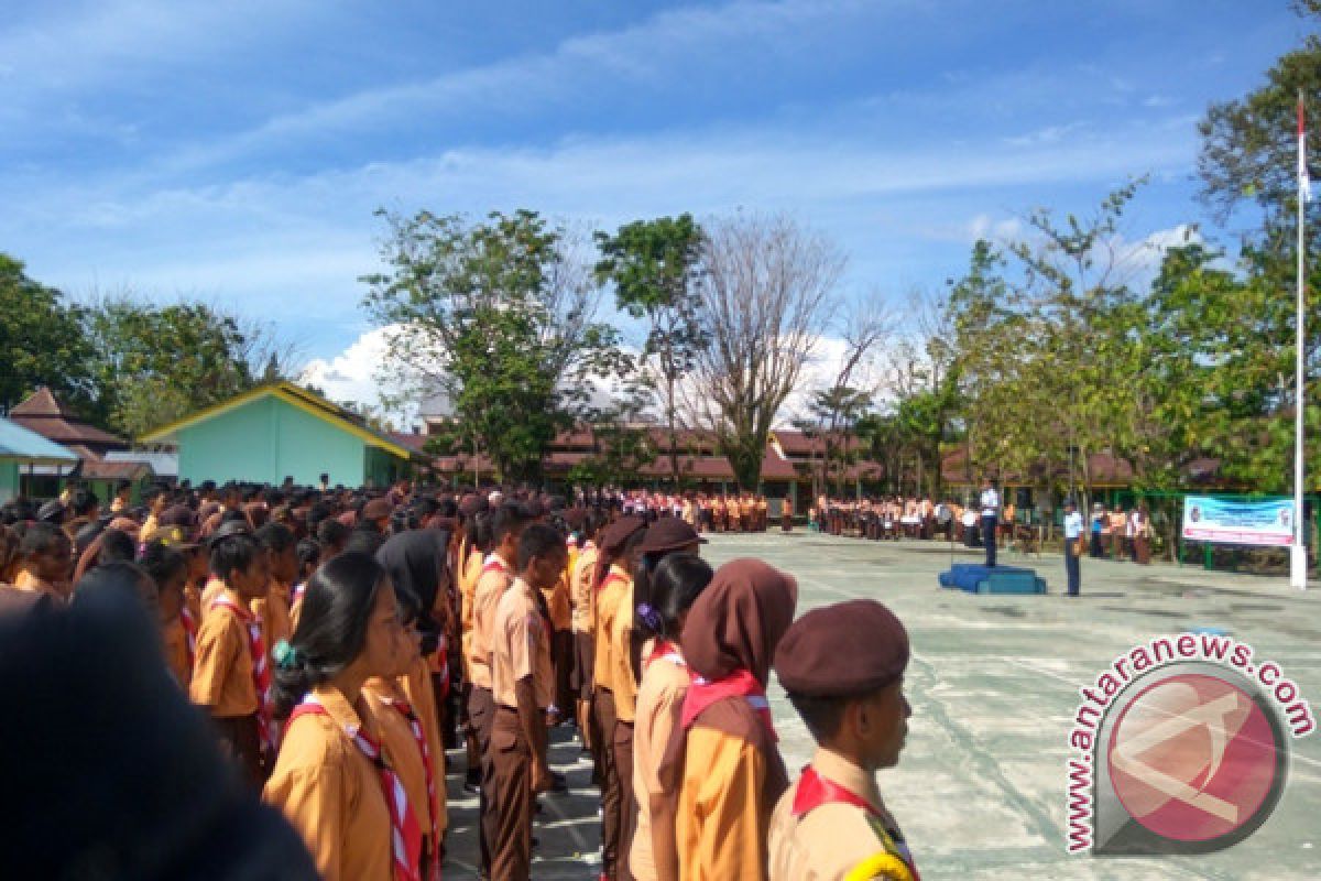 Siswa SMA Timika peringati Hari Sumpah Pemuda 