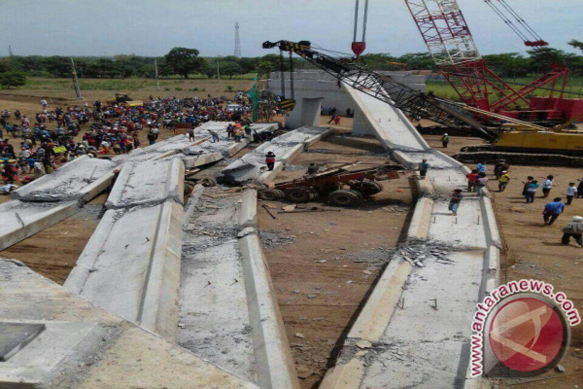 Proyek Tol Pasuruan-Problinggo Ambruk, Satu Orang Tewas