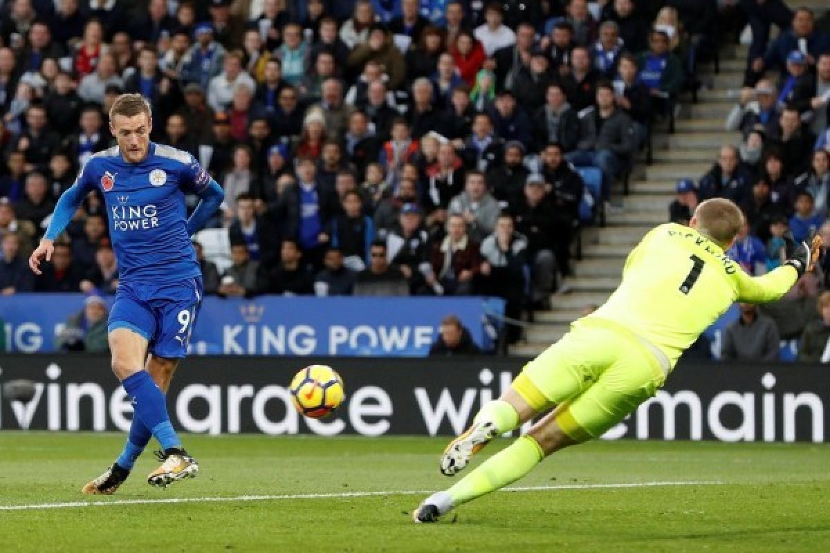 Leicester Bungkam Everton 2-0 di Laga Debut Puel