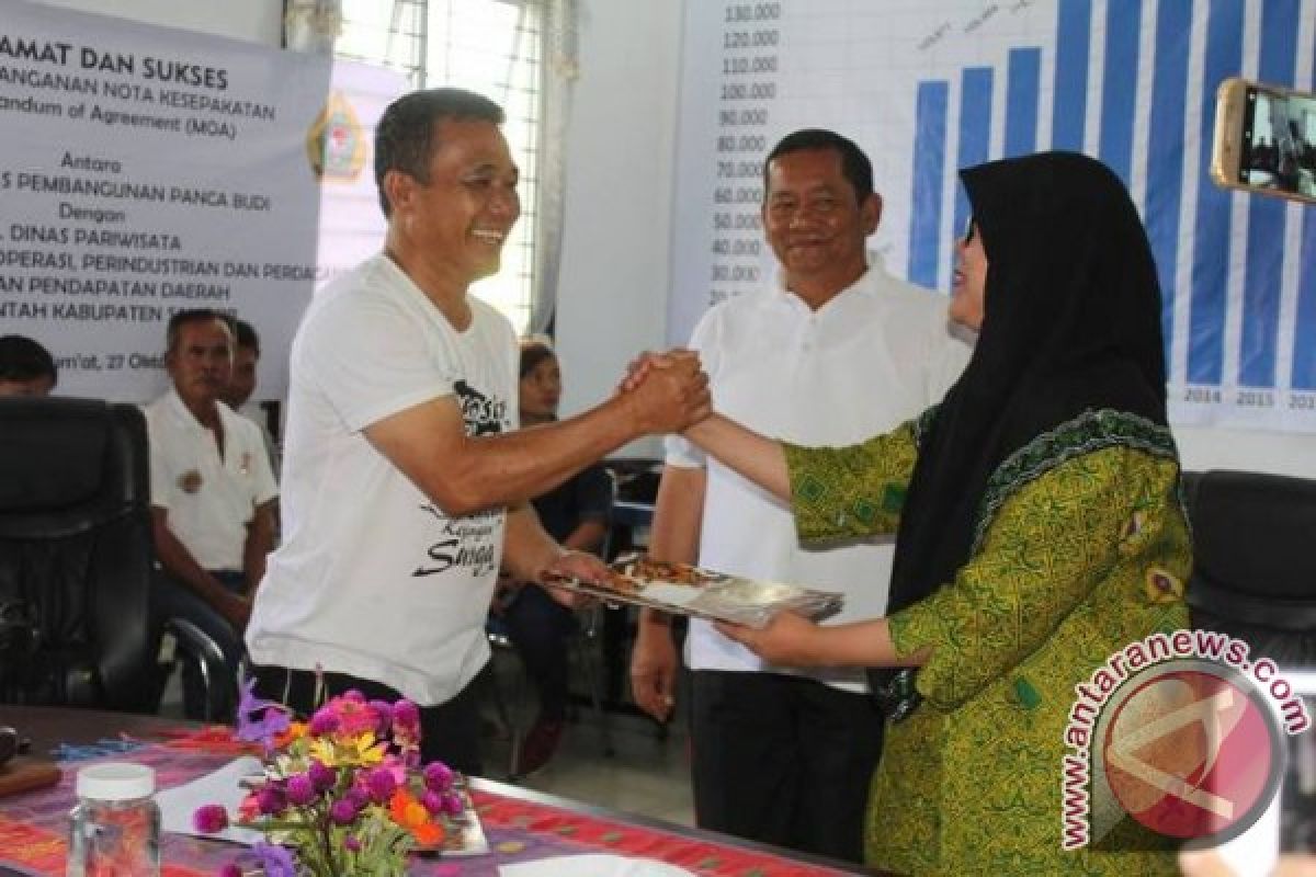 Pemkab Samosir dan UPB Medan Kerjasama Pendidikan 