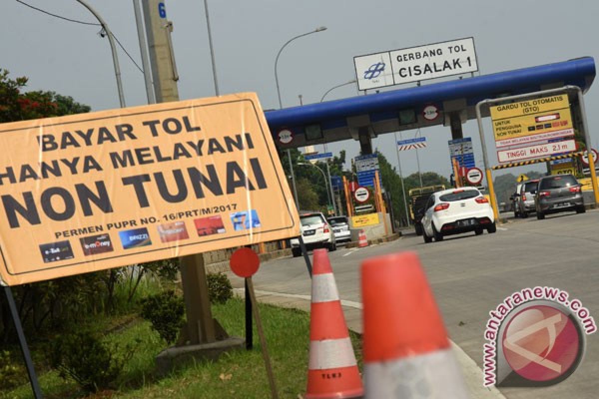 Untuk lancarkan mudik, "card reader mobile" disiapkan di tol