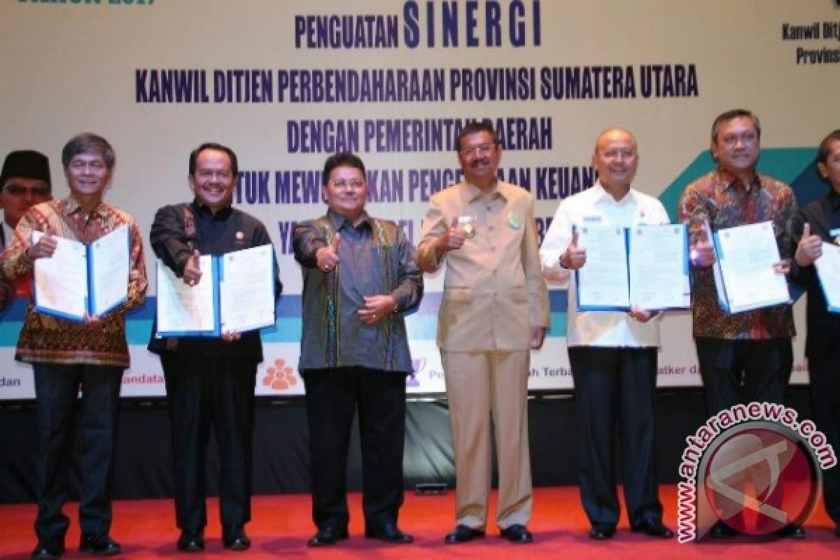 Labuhanbatu Jalin Kerjasama Penyaluran APBD dan APBN