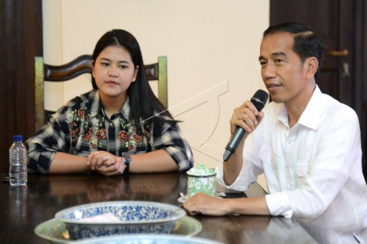 Jokowi ajak putri dan menantu nonton "Dilan 1990" hingga Liliyana Natsir pensiun