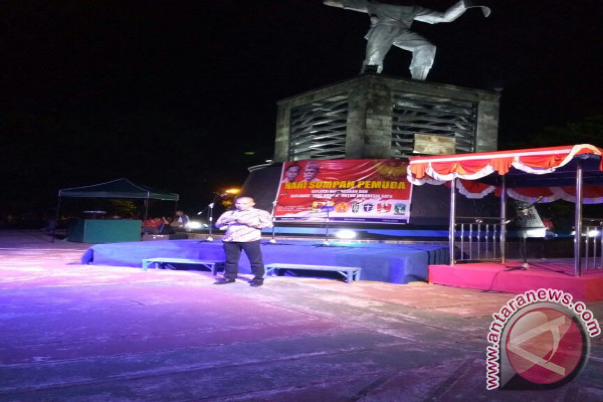 Cucu AM Sangadji Orasi Kebangsaan di Ambon