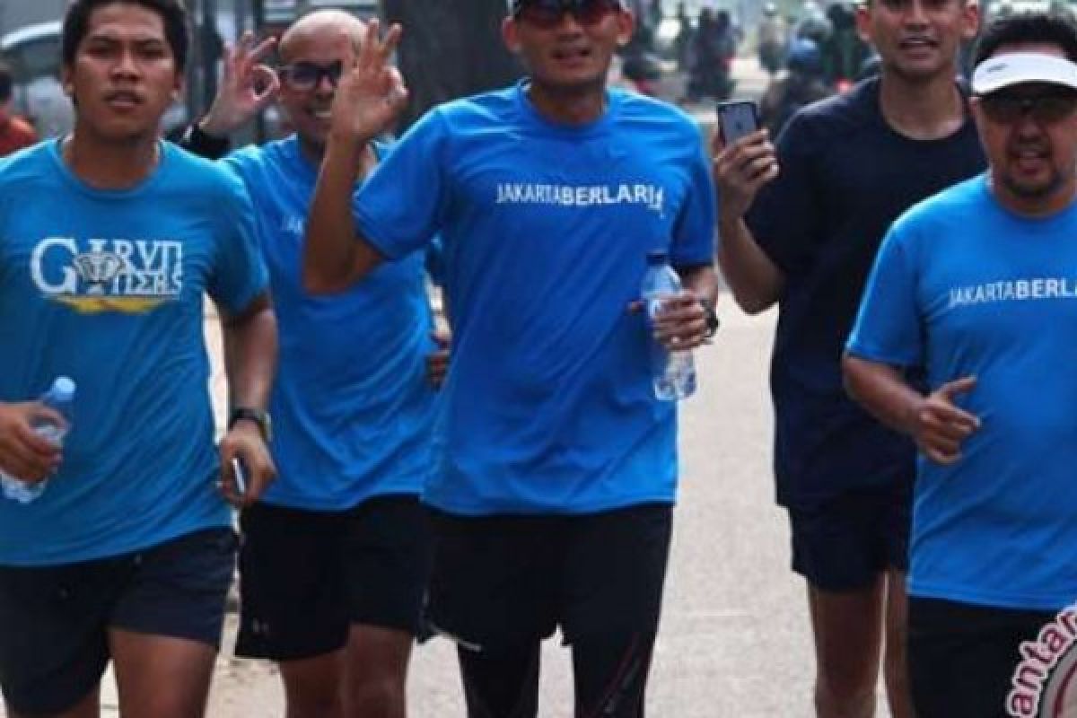 Sandiaga Uno Mulai Gerakan "Run to Work" Sejauh Delapan Kilometer