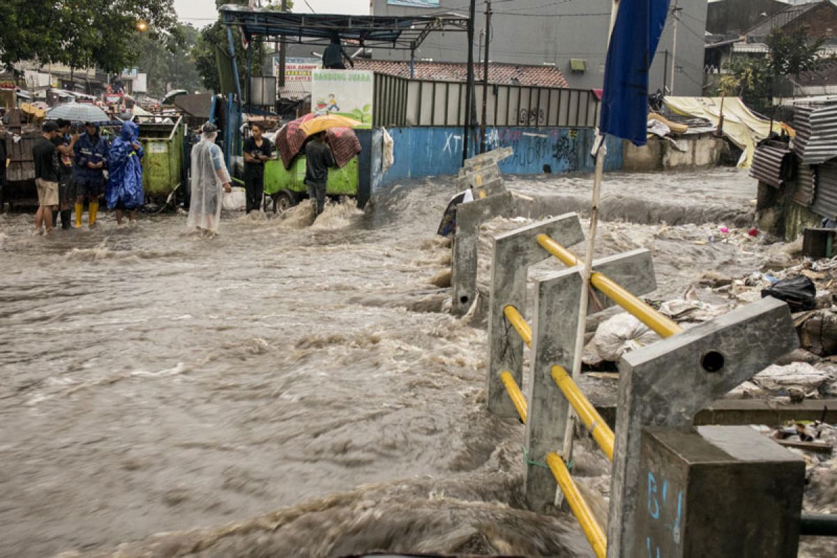 Bandung wacanakan perlebaran sungai