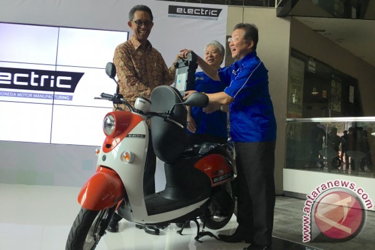 Ini Penampakan Motor Listrik Terbaru Yamaha 0333