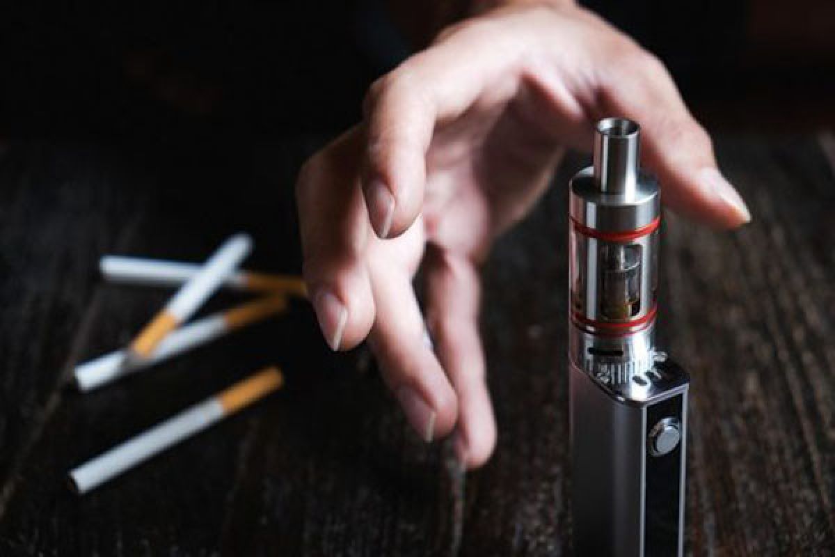 Ketimbang rokok tembakau, vaping lebih memicu peradangan paru-paru