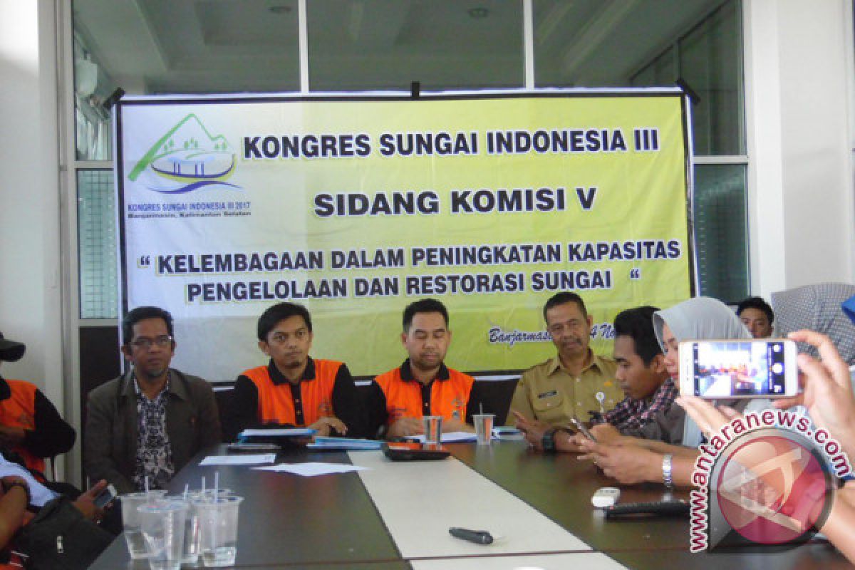 32 Provinsi Hadiri Kongres Sungai