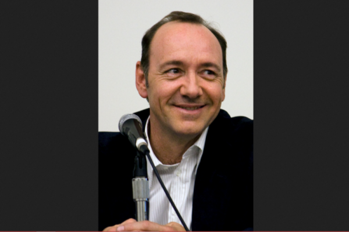 Kevin Spacey ditendang dari film terbarunya