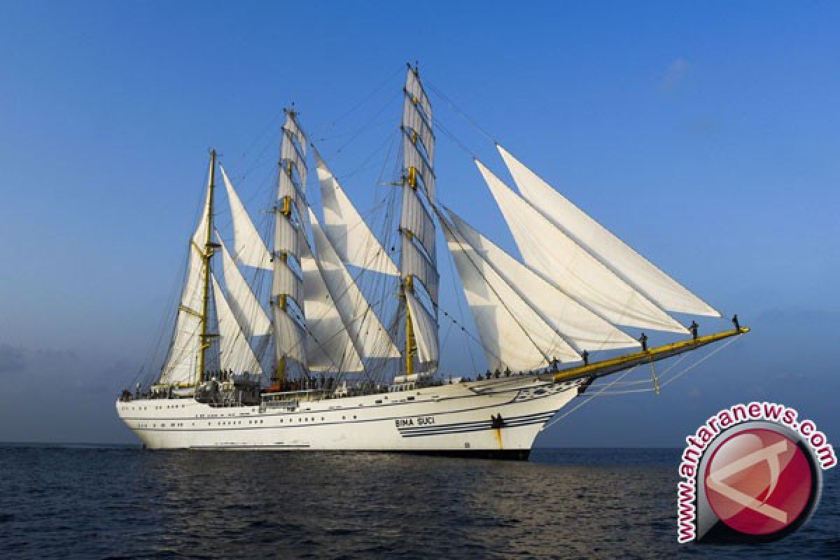 KRI Bima Suci "Si Putih" Penakluk  Samudra 