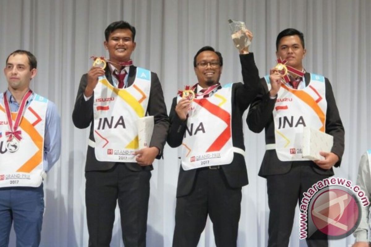 Mekanik Isuzu Indonesia sabet juara pertama Grand Prix I-1