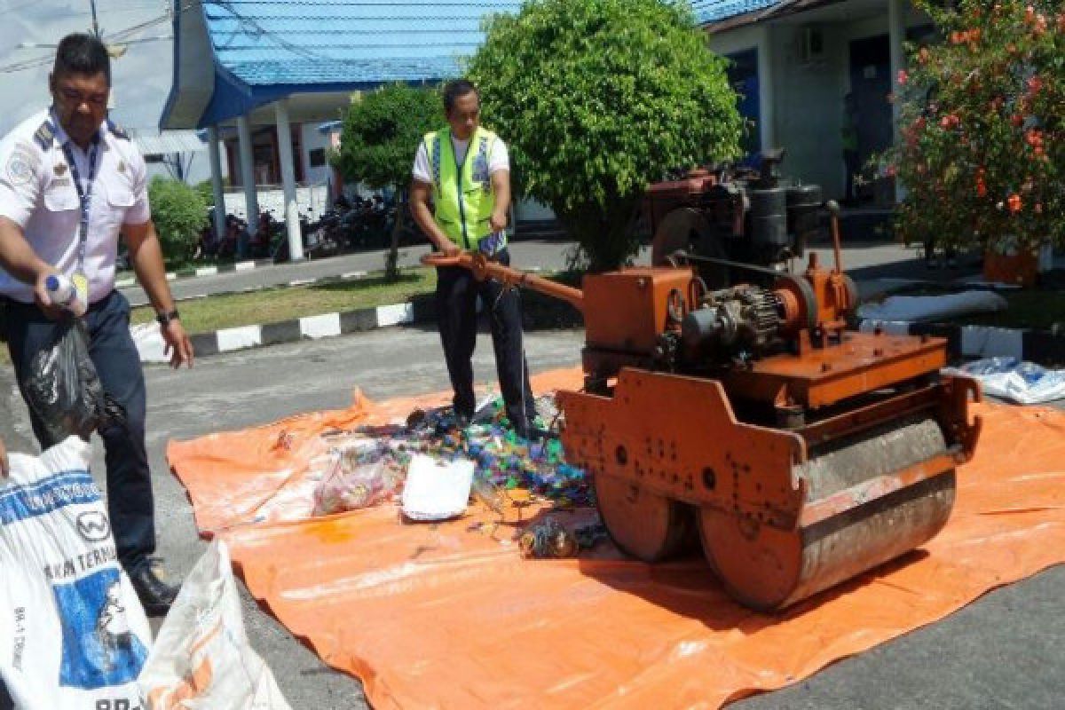 Ternyata! Masih Banyak Penumpang Pesawat tak Tahu Barang Berbahaya