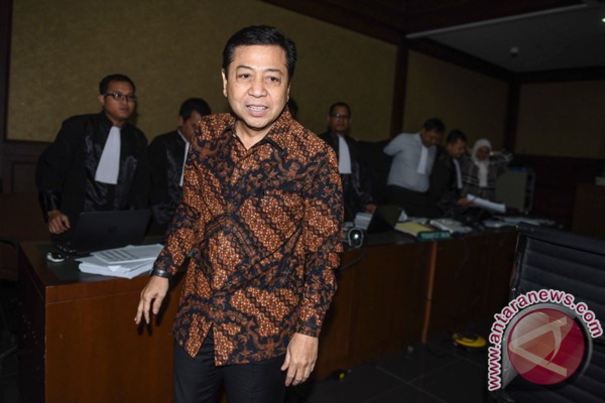 Istri-anak Setnov disebut pernah ikut miliki perusahaan terkait proyek KTP-e