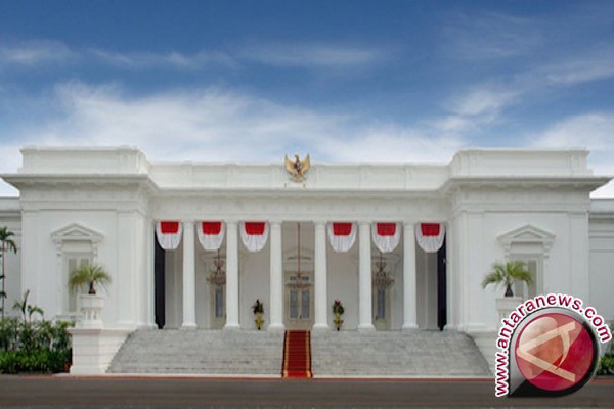 Pintu Istana untuk semua partai