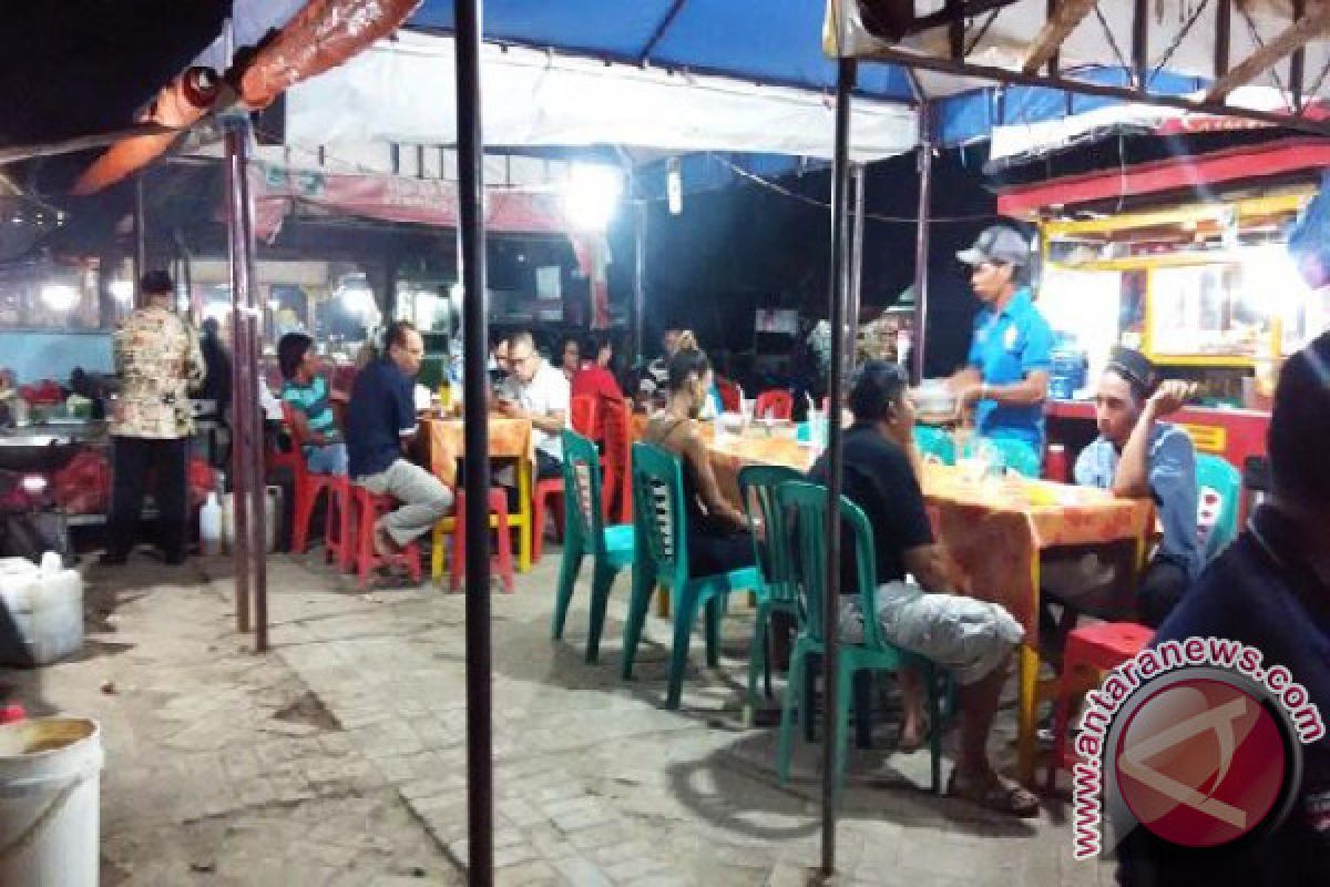 Wisatawan Keluhkan Kebersihan Kuliner 