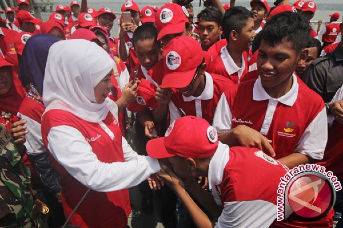 Mensos lepas peserta jalan sehat kebangsaan