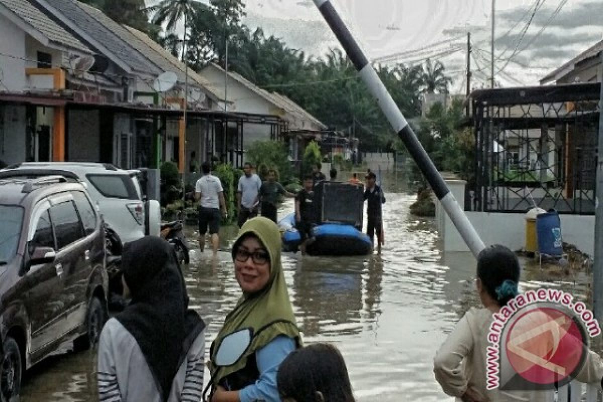 Banjir Landa Labura