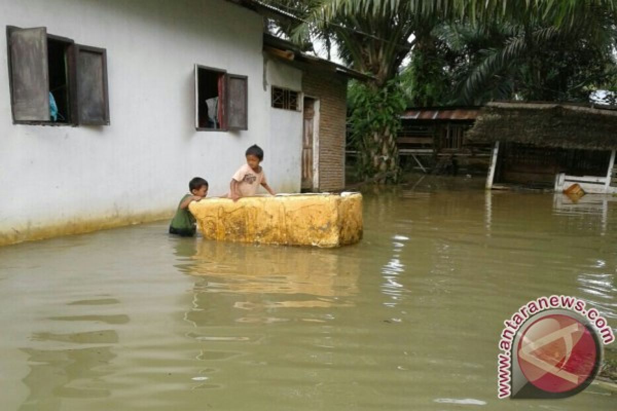 Enam Kecamatan Langkat Dilanda Banjir