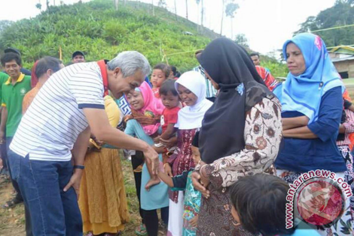 100 KK Warga Jateng Akan Tempati Kawasan Transmigrasi di Sijunjung