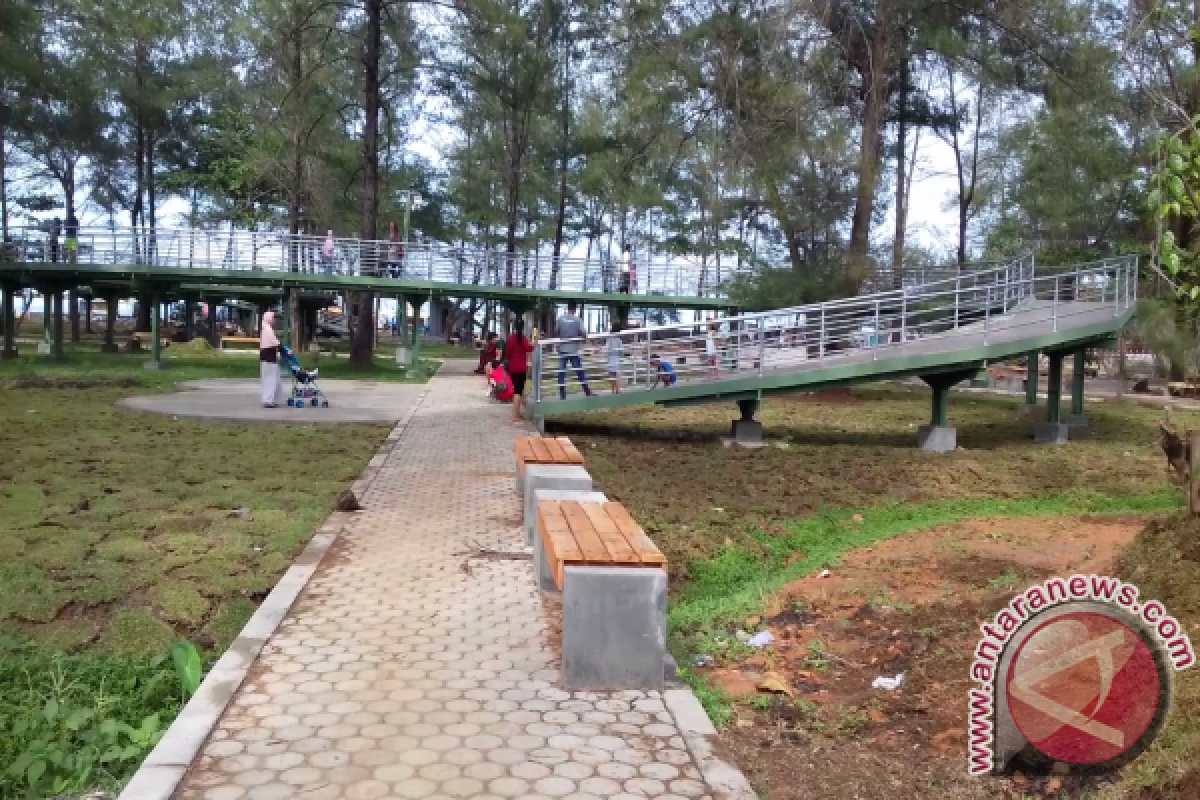 Ada Taman Bermain Baru di Pantai Panjang Bengkulu