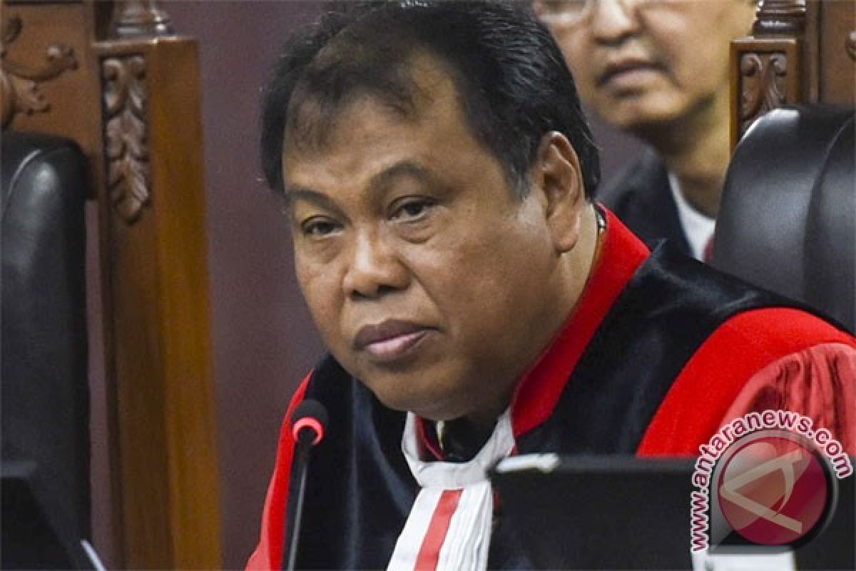 Giliran para dekan desak Arief Hidayat mundur dari ketua MK