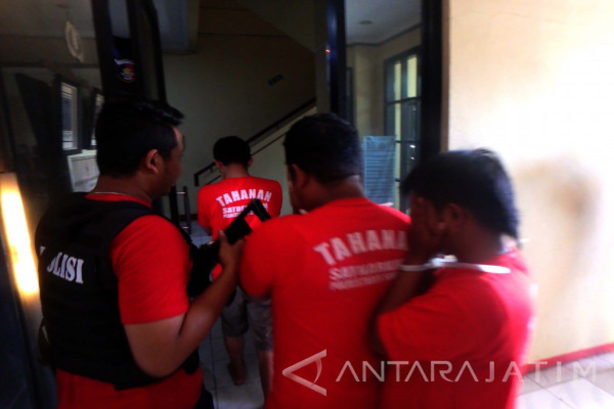 Tahanan Polsek Tambaksari Surabaya Tewas