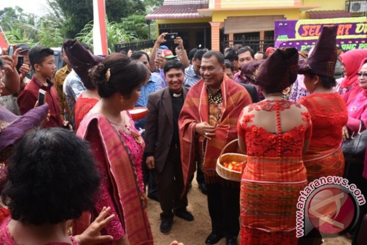 Bupati Hadiri Penggalangan Dana Pembangunan Gereja