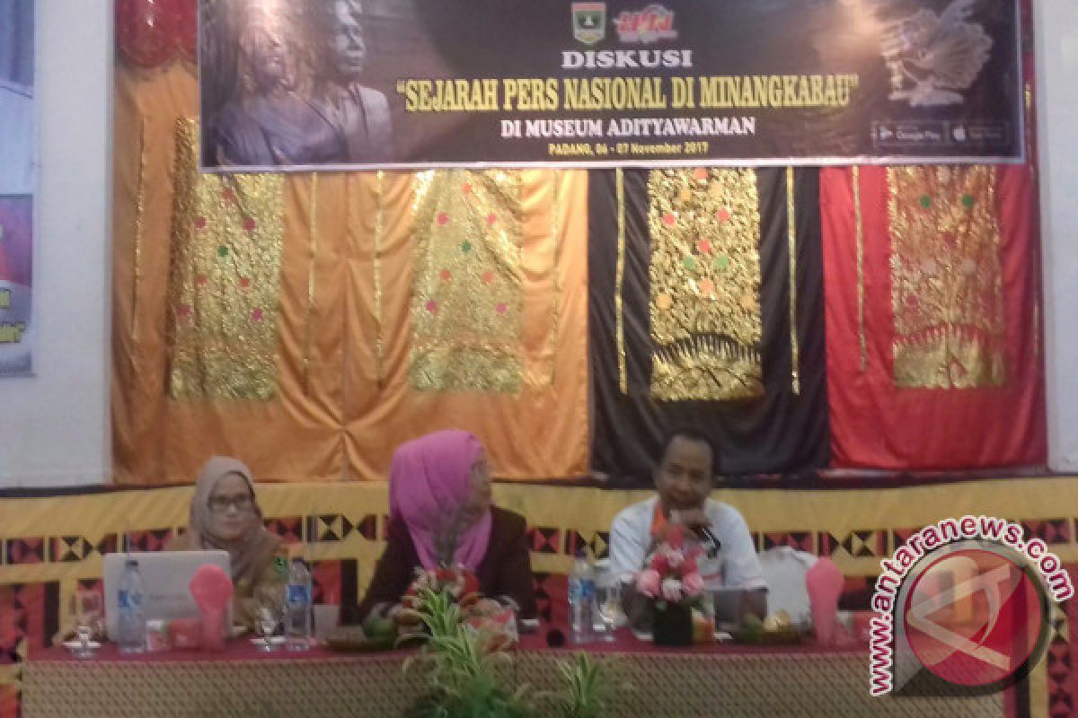 Meriahkan HPN, Museum Adityawarman Bersama Wartawan Bahas Sejarah Pers Minangkabau